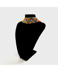 Collar Arcoiris Patrón Triangular