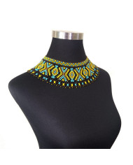 Collar Redondo Amarillo y Turquesa Patrón Rombos