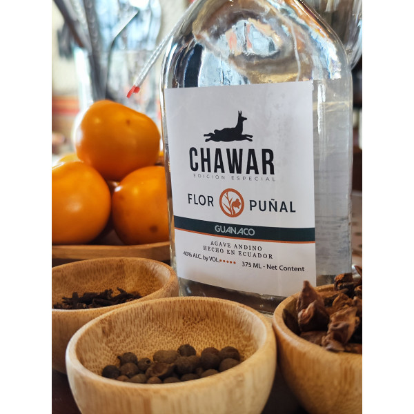 Licor Chawar "Flor y Puñal"