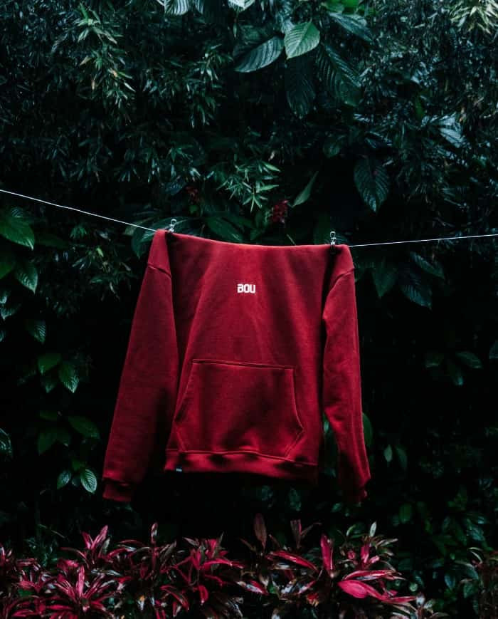 Hoodie From The Middle of the World (Vino)