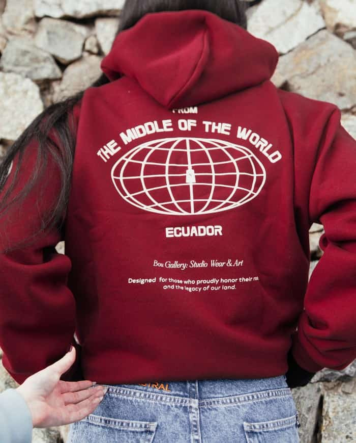 Hoodie From The Middle of the World (Vino)