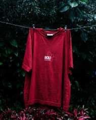 Camiseta “Guardián Ancestral” – BOU (Vino)